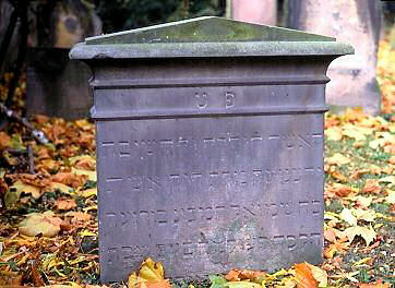 Der Grabstein fr Eva Burger